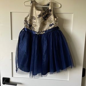 Flower girl/formal dress
